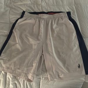 Johnnie-O performance white/navy shorts | size M